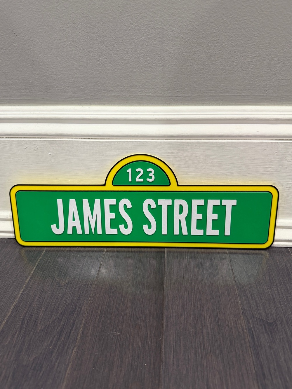 NWOT Sesame Street James Street Green and Yellow Address Plaque About 12” in